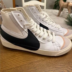 Nike Men’s Blazer Hi-Top Sneakers